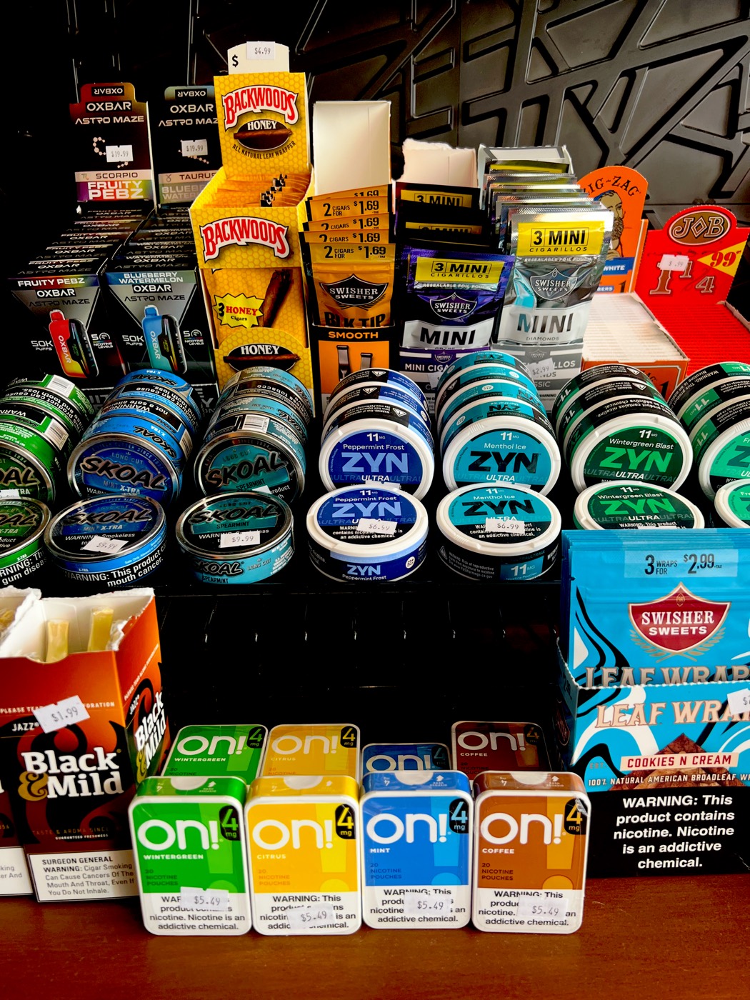 Tobacco counter