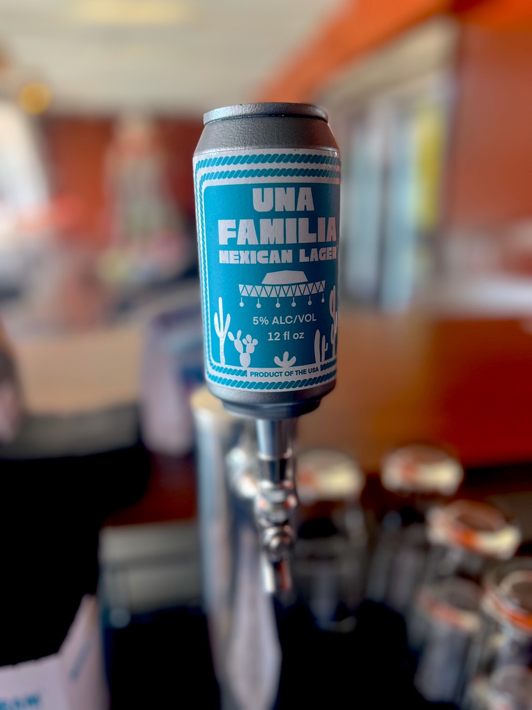 Una Familia on tap